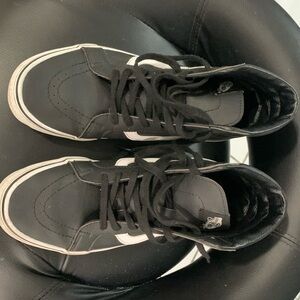 SK8 Hi Reissue Classic Tumble Black Size 11 Women/9.5Men